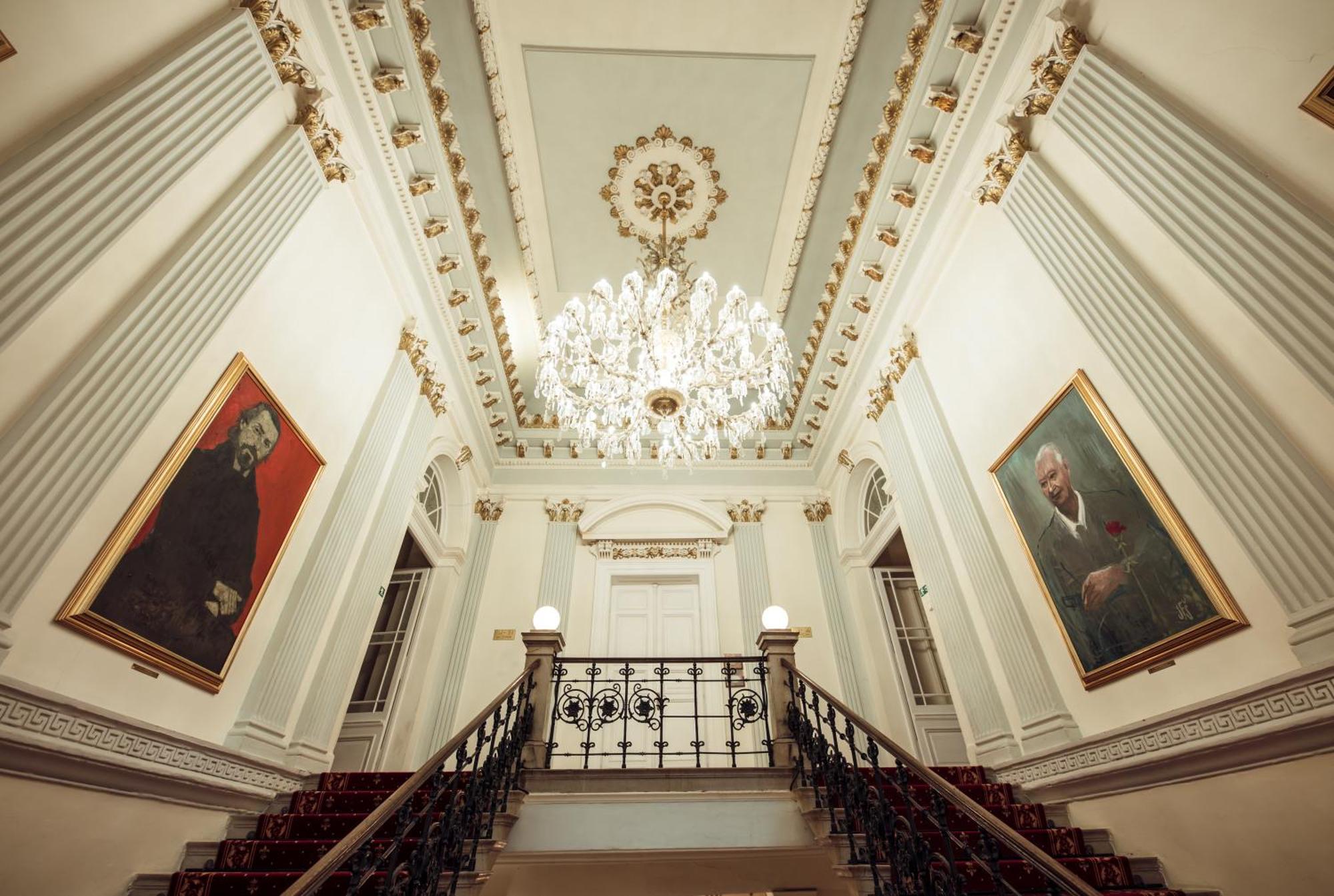 Hotel Kastiel Mojmírovce المظهر الخارجي الصورة